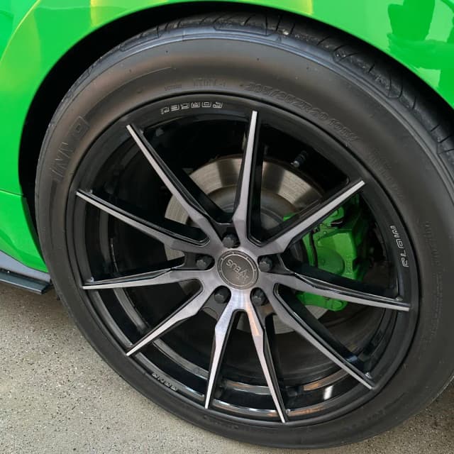 green-mustang 12