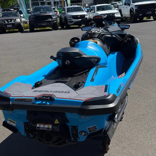 jetski 12