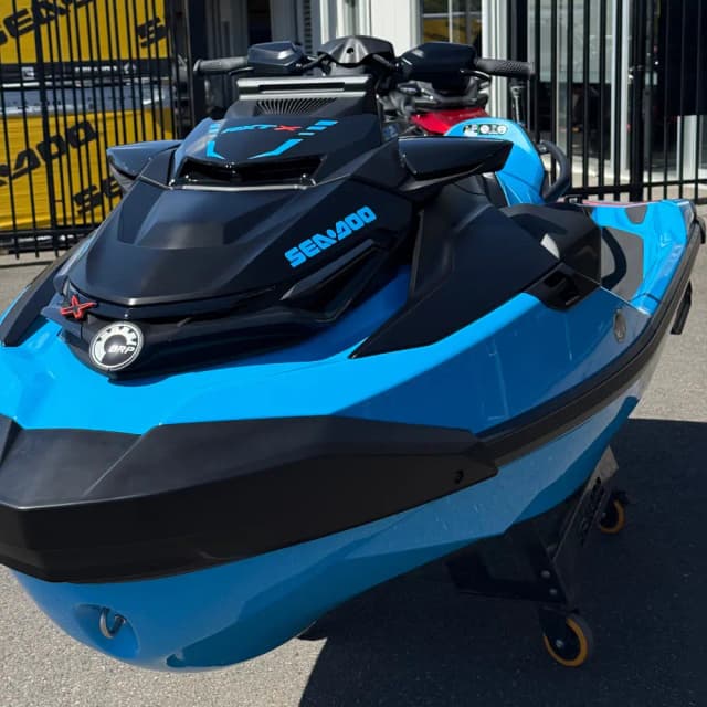 jetski 8